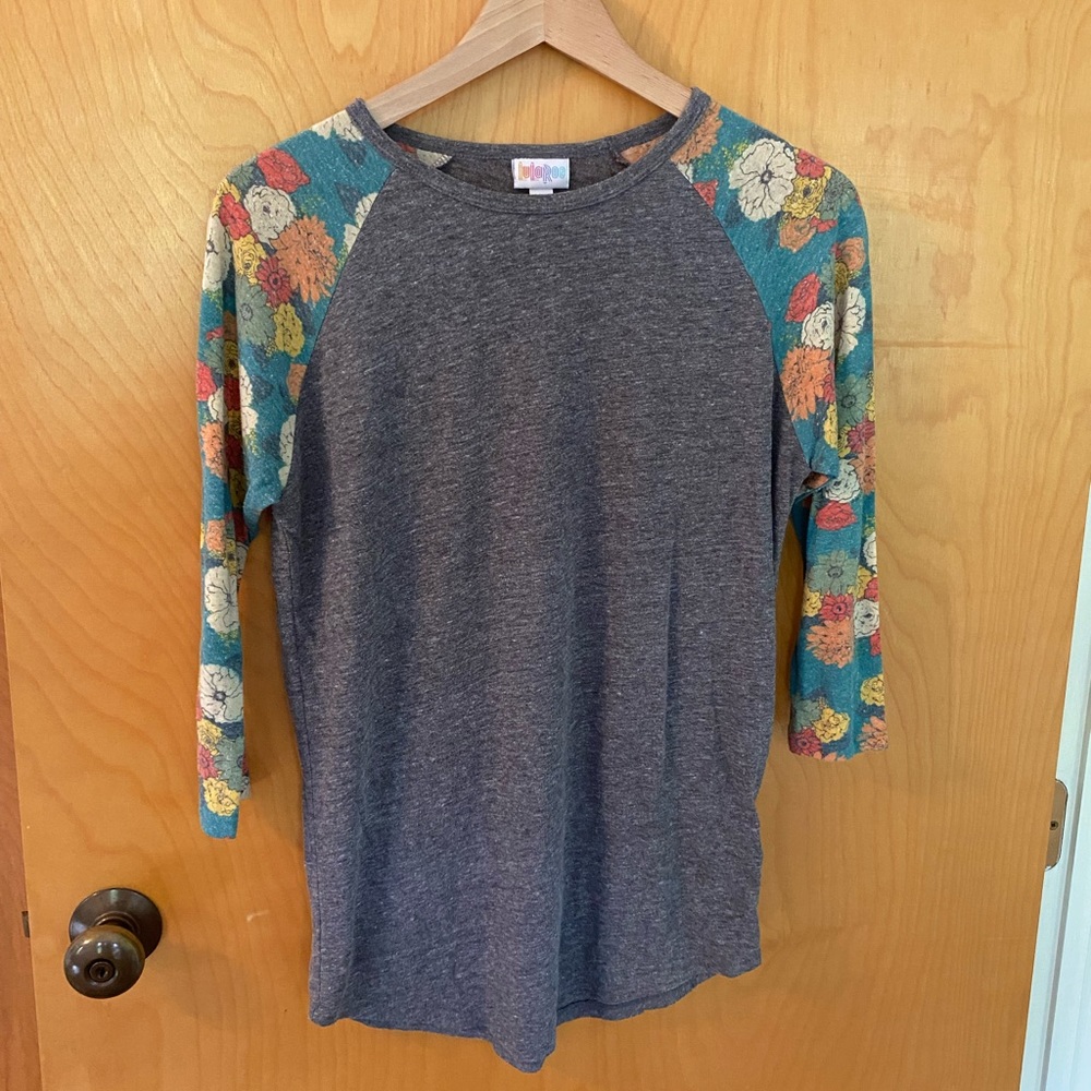 Incredibly soft Lula Roe 3/4 Sleeve